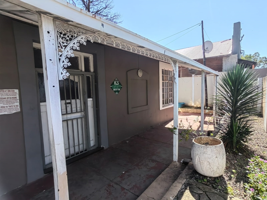 11 Bedroom Property for Sale in Parys Free State
